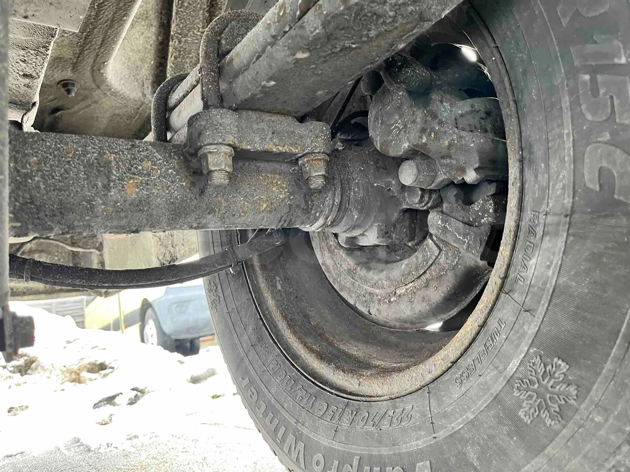 Mercedes-Benz Sprinter 413 CDI - Euro3 - 95kW - 6.600mt - axle 2 caliper brakes left