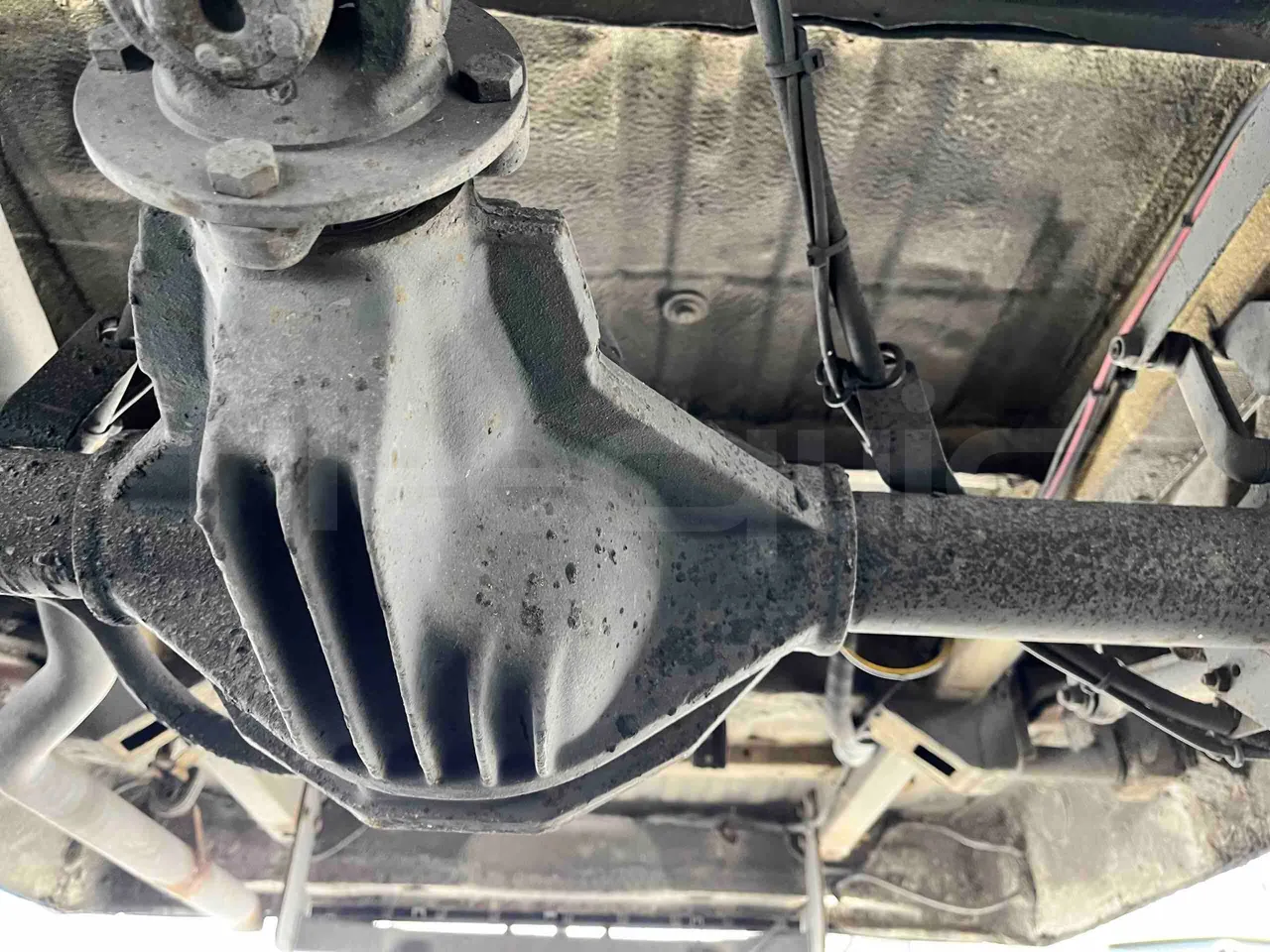 Mercedes-Benz Sprinter 413 CDI - Euro3 - 95kW - 6.600mt - differential photo