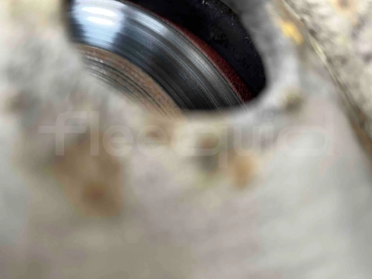 Mercedes-Benz Sprinter 413 CDI - Euro3 - 95kW - 6.600mt - axle 2 discs left