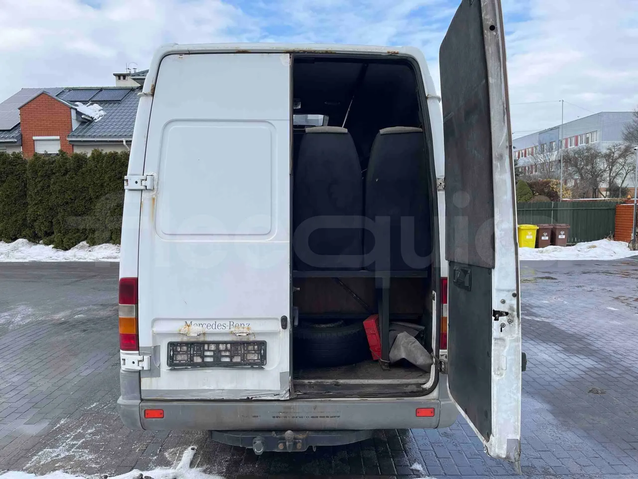 Mercedes-Benz Sprinter 413 CDI - Euro3 - 95kW - 6.600mt - luggage rack photo