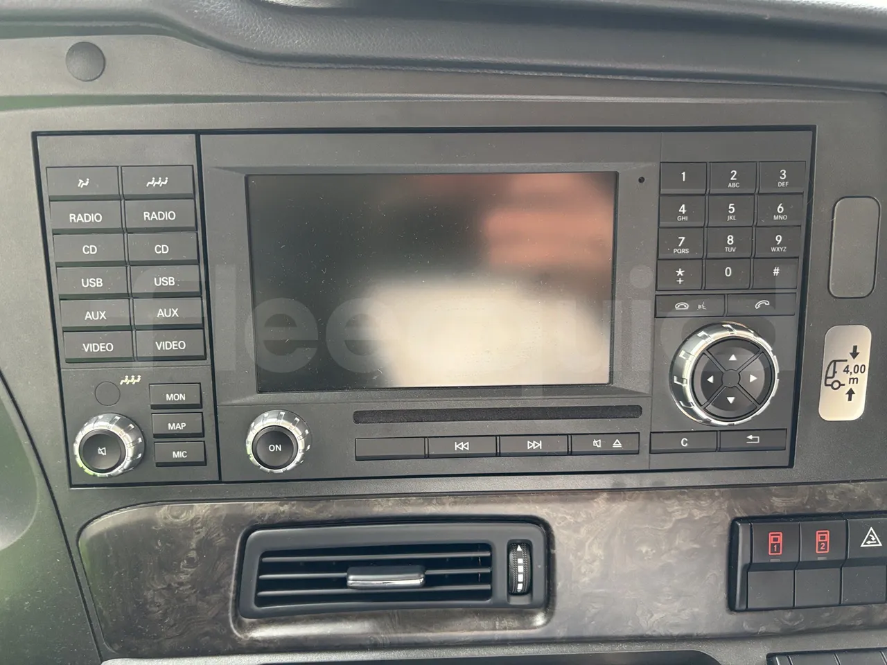 Setra S531 - Radio