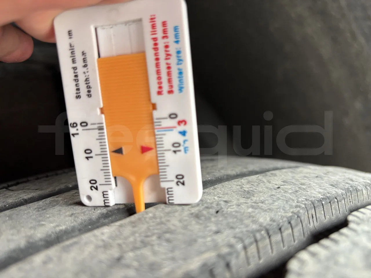 Setra S531 - First Axle Left Side: Tyre Thickness