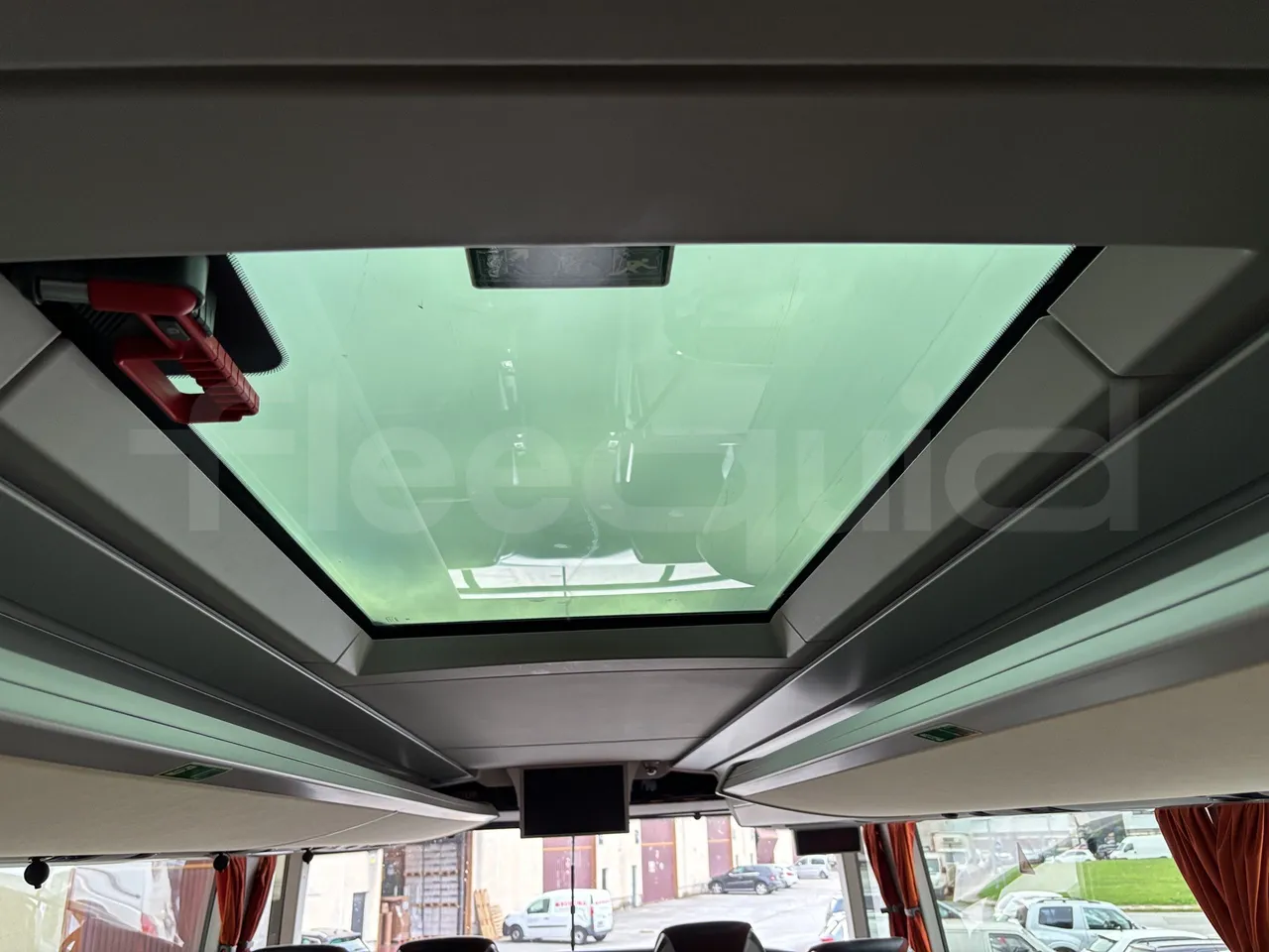 Setra S531 - Roof Hatch 1