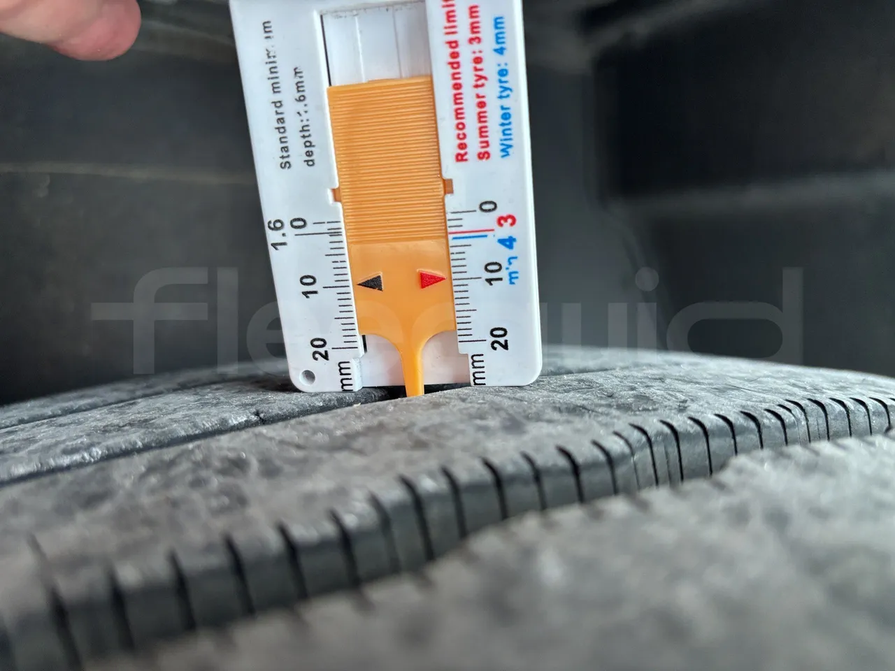 Setra S531 - Third Axle Right Side: Tyre Tread
