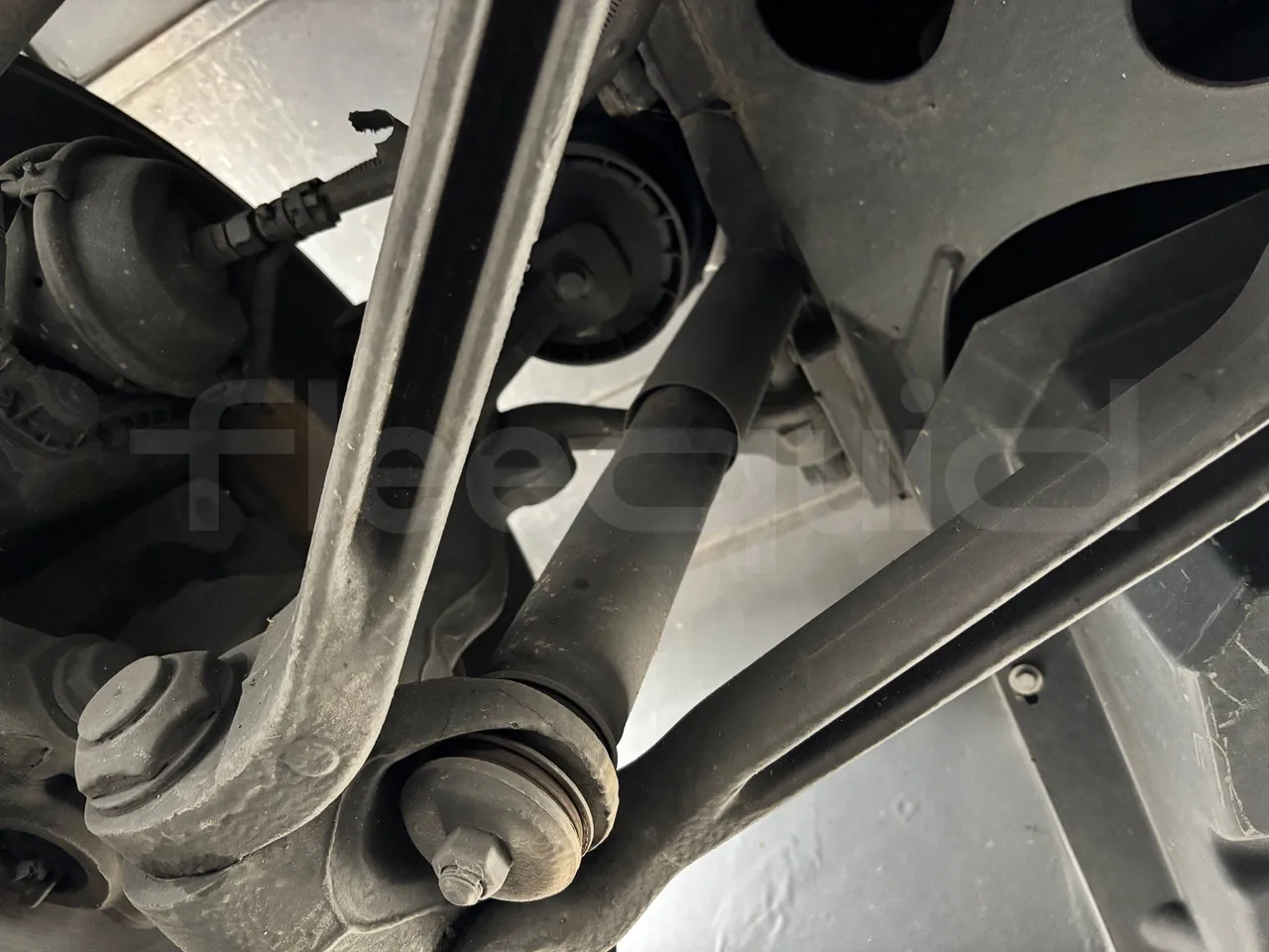 Setra S531 - Third Axle First Shock Absorbers Right Side