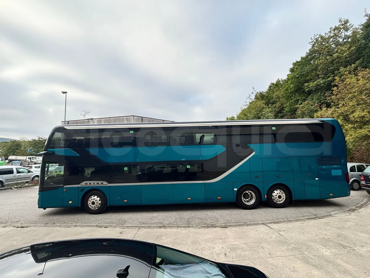 Setra S531 - Left Side