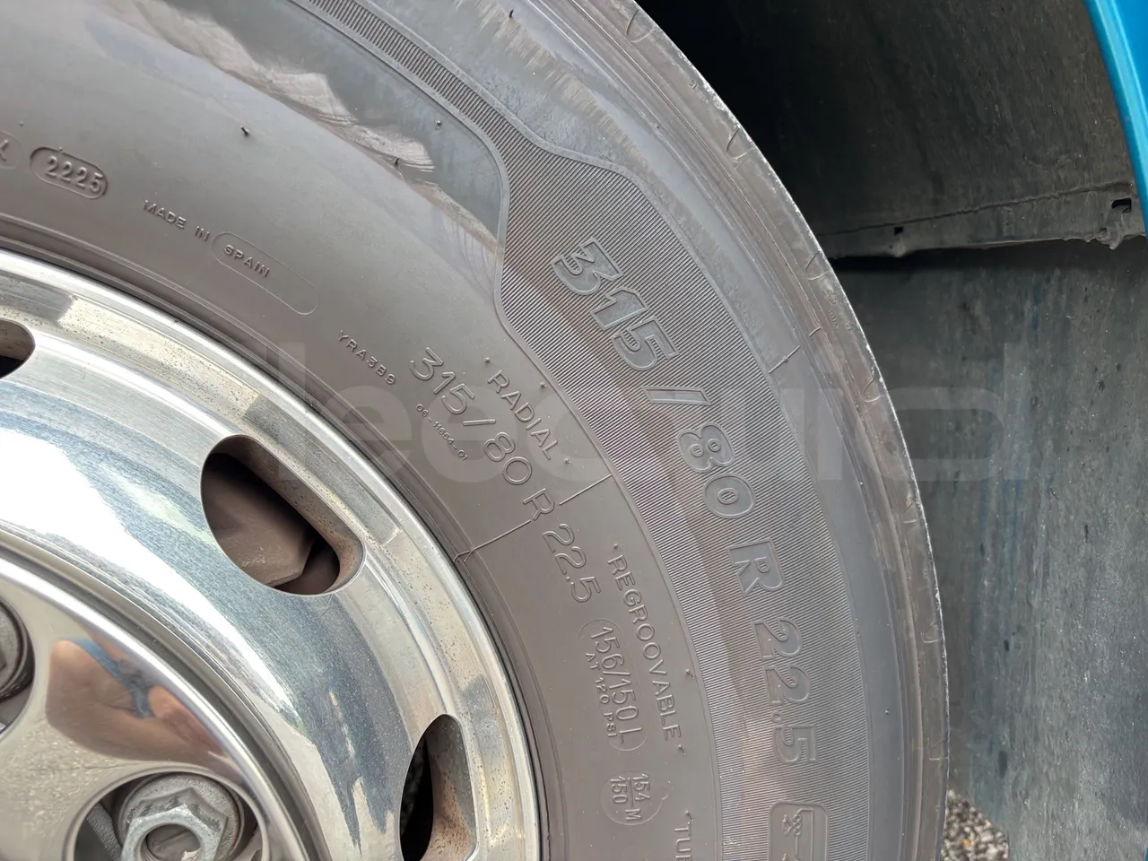 Setra S531 - First Axle Left Side: Tyre Size