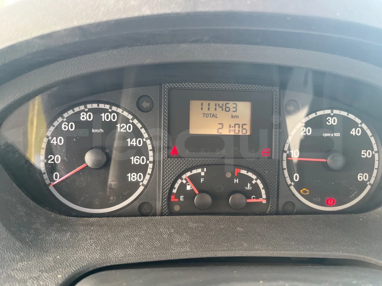 Fiat Ducato 250ECMEC - EUR4 - 88kW - 6.363m - dashboard lights on