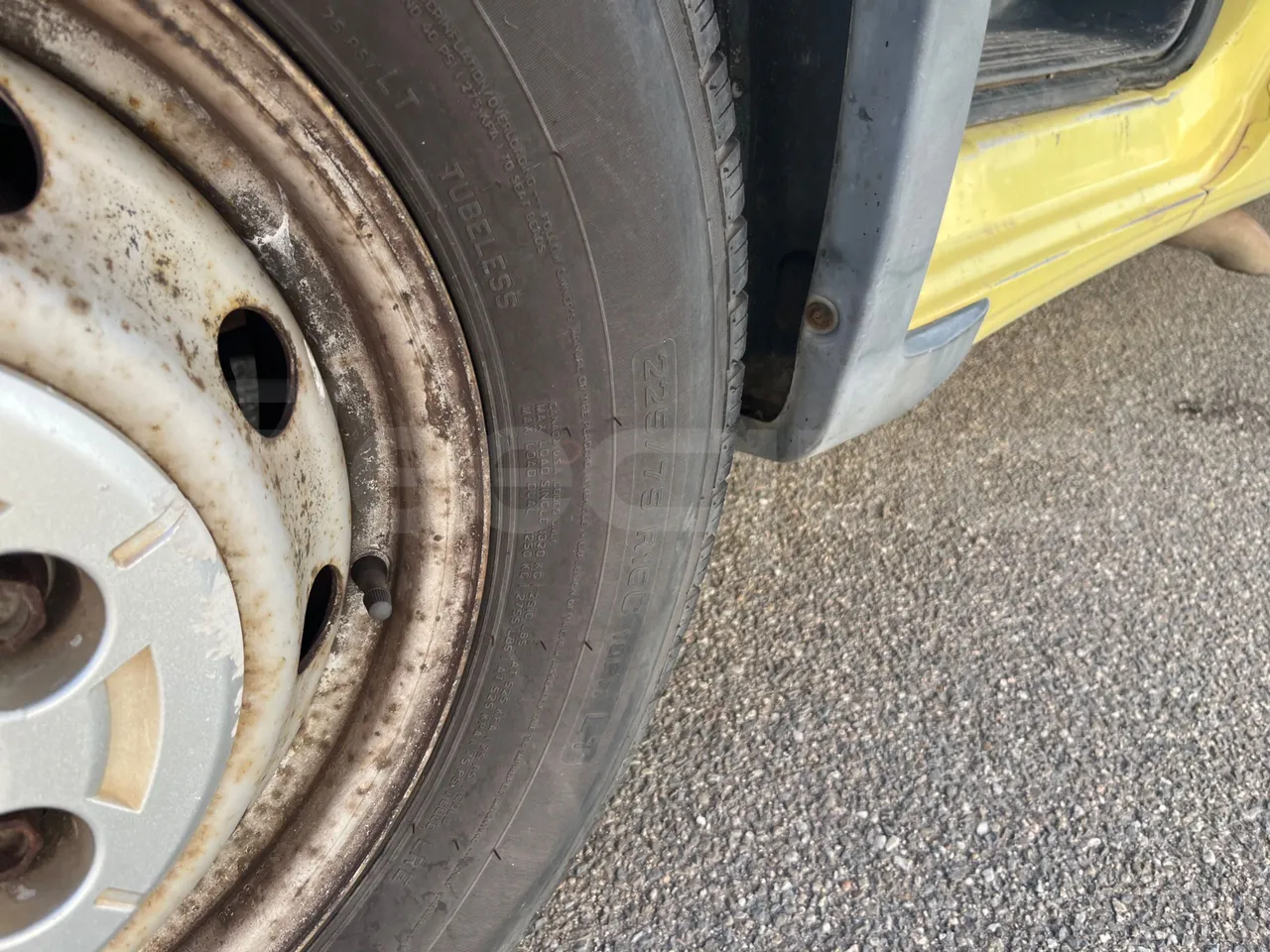 Fiat Ducato 250ECMEC - EUR4 - 88kW - 6.363m - front left tire measurements