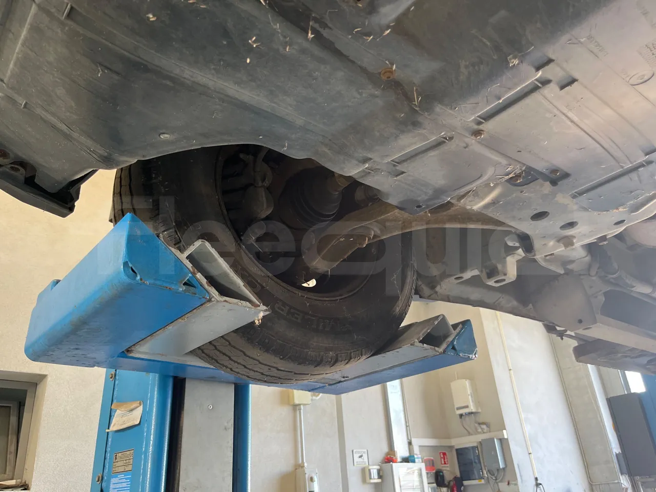 Fiat Ducato 250ECMEC - EUR4 - 88kW - 6.363m - front axle right side