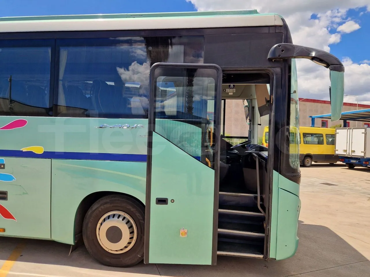 Iveco Evadys SFR130 -EUR5-279kW -11.995m - front door 1 open