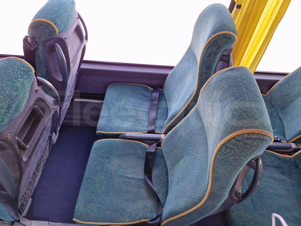 Iveco Evadys SFR130 -EUR5-279kW -11.995m - central seat safety belt