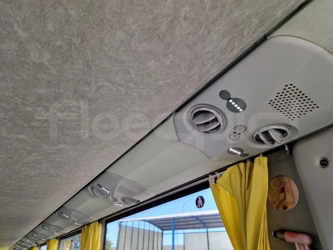 Iveco Evadys SFR130 -EUR5-279kW -11.995m - disabled area photo