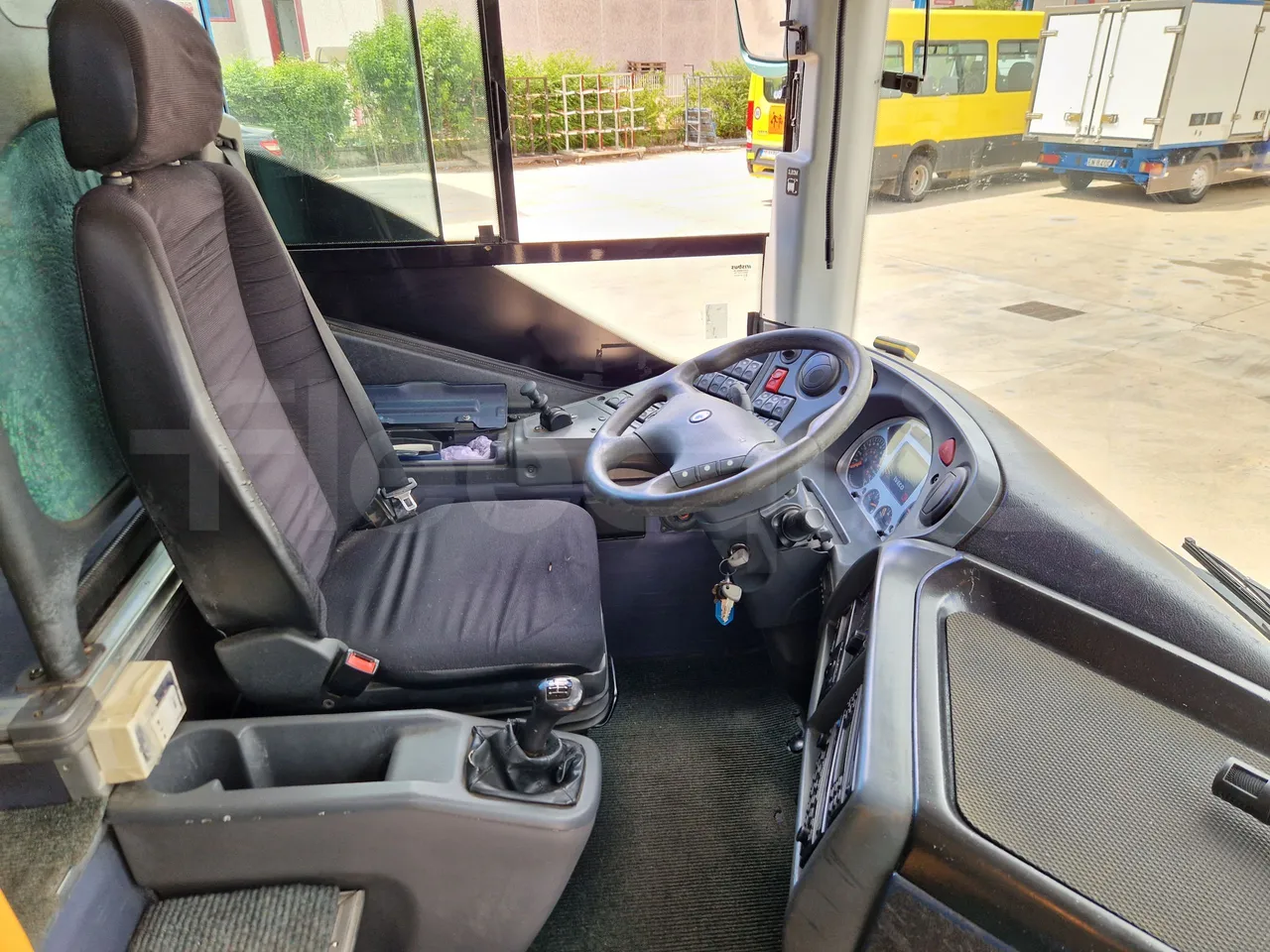 Iveco Evadys SFR130 -EUR5-279kW -11.995m - driver's seat photo (mandatory for bus to scrap)