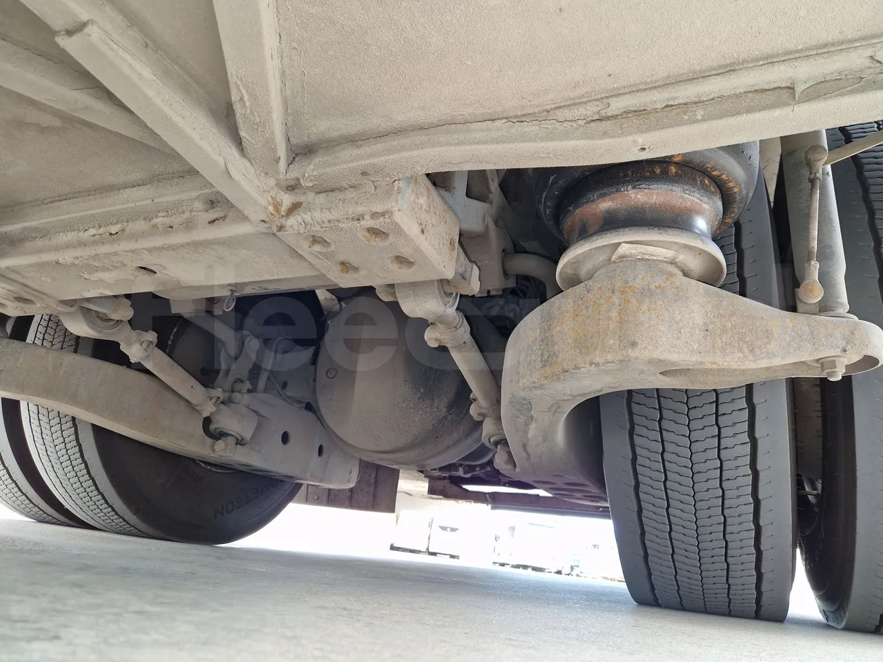 Iveco Evadys SFR130 -EUR5-279kW -11.995m - axle 3 central