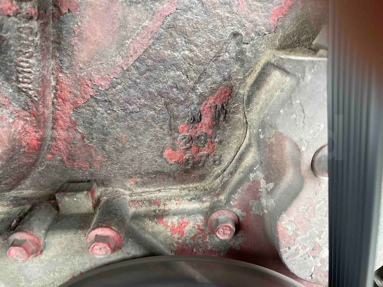 King Long XMQ6996 - engine plate photo