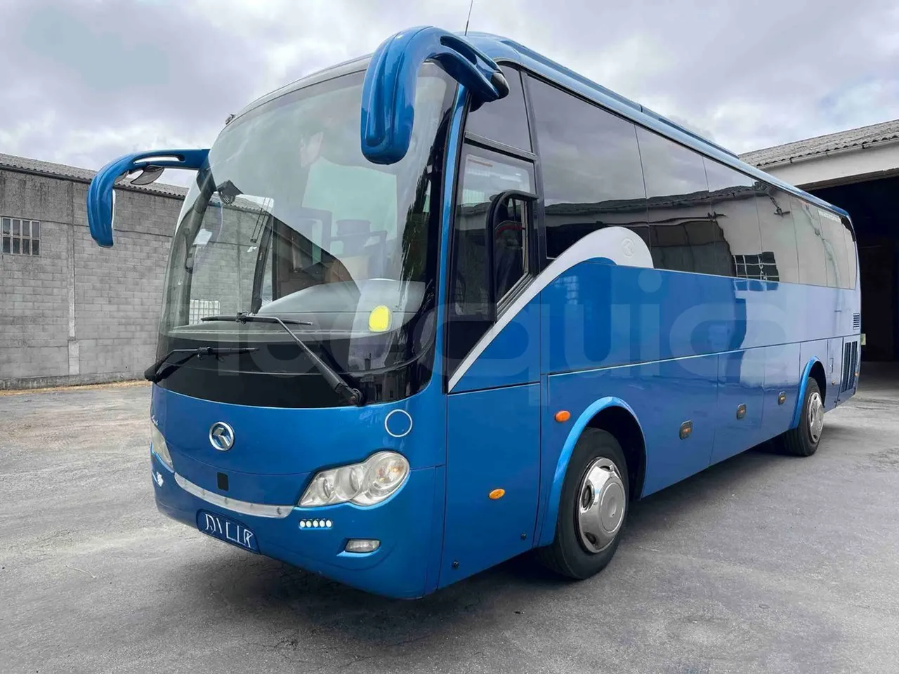 King Long XMQ6996 - 3/4 Front Left Side