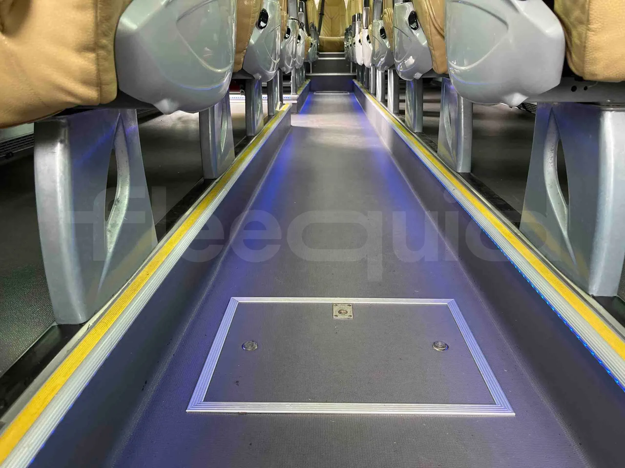 King Long XMQ6996 - Seats Bracket