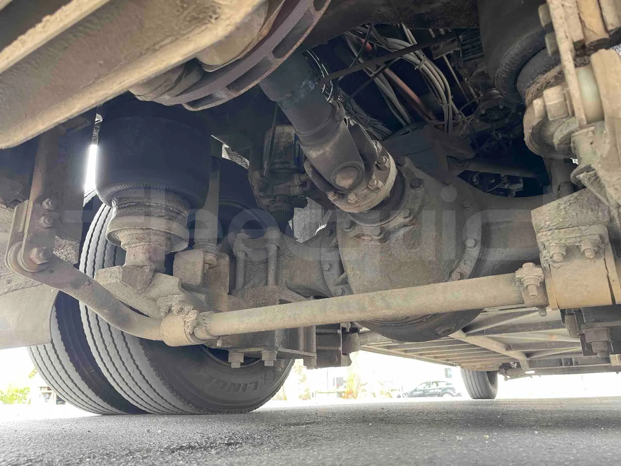 King Long XMQ6996 - Differential
