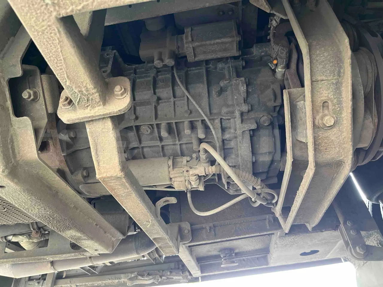 King Long XMQ6996 - Gearbox