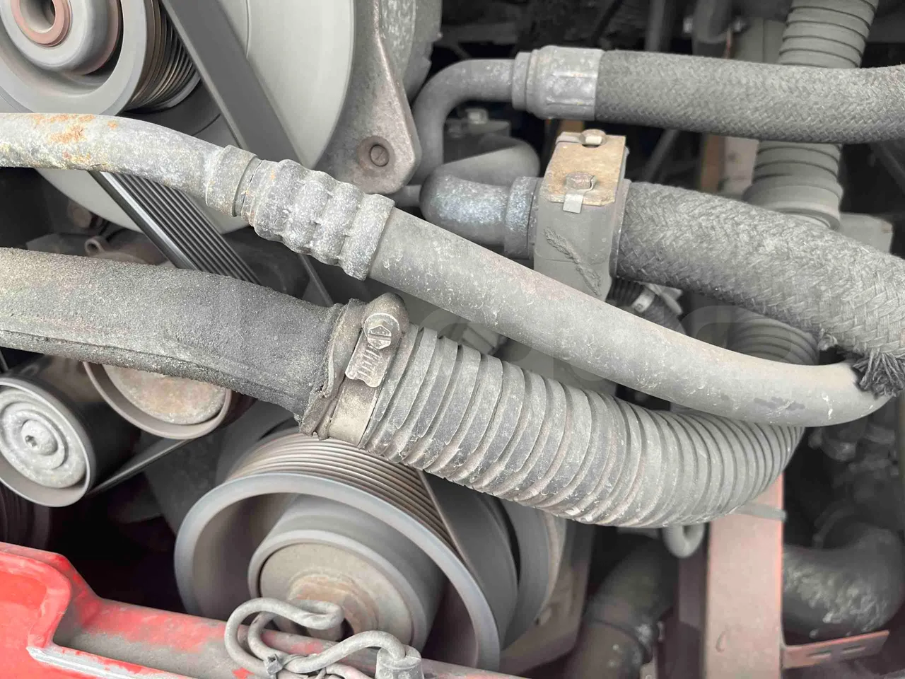 Mercedes-Benz Citaro G - air conditioning compressor