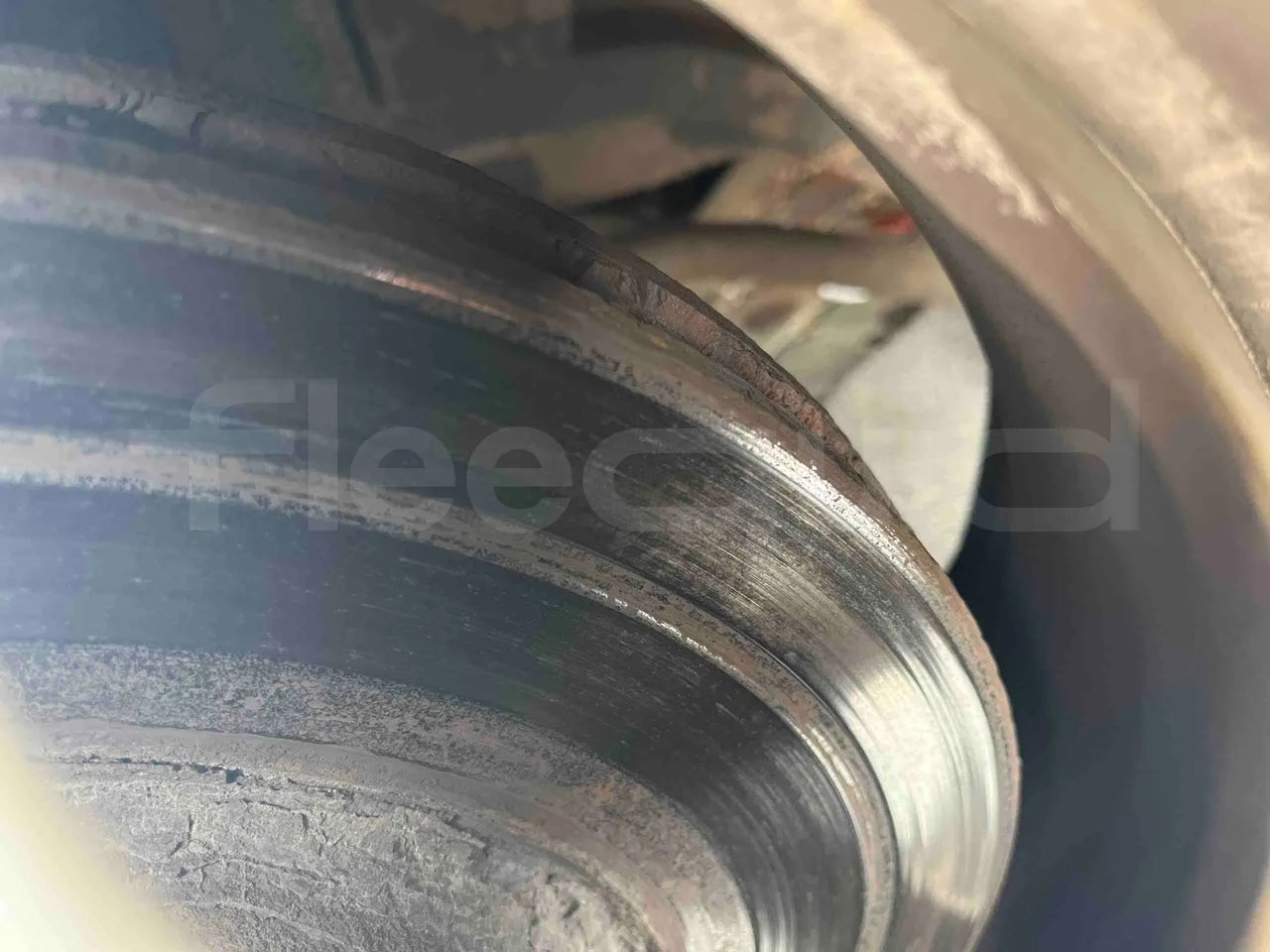Mercedes-Benz Citaro G - front discs left