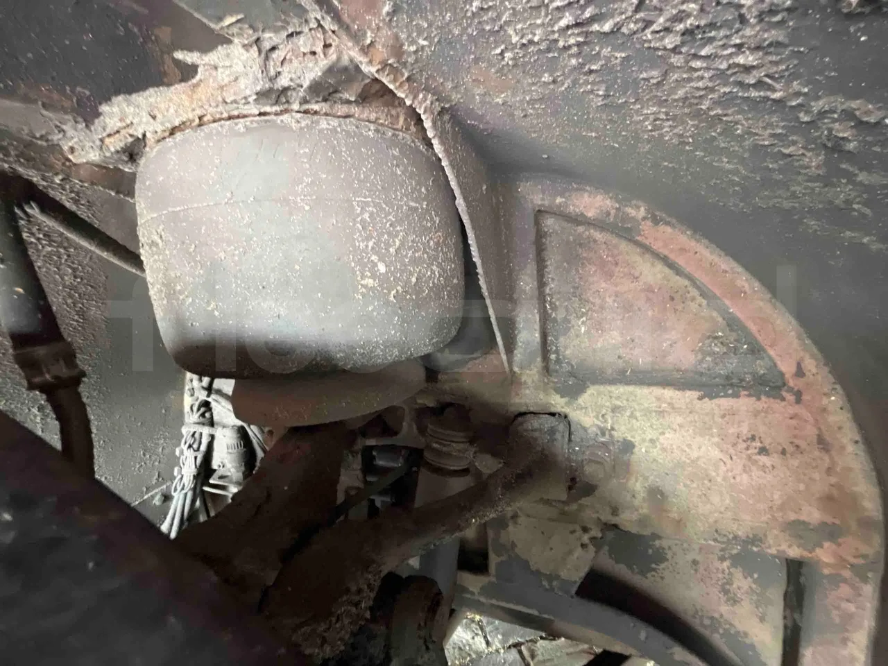 Mercedes-Benz Citaro G - front shock absorbers left