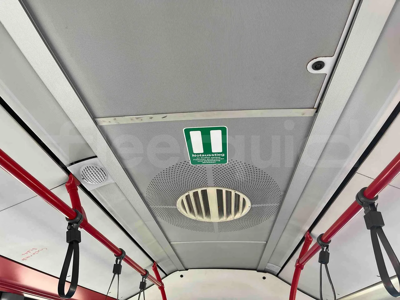 Mercedes-Benz Citaro G - roof hatch 1