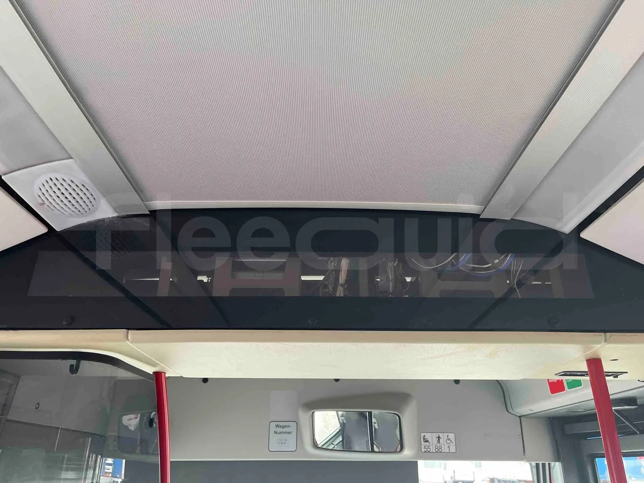 Mercedes-Benz Citaro G - monitor detail photo