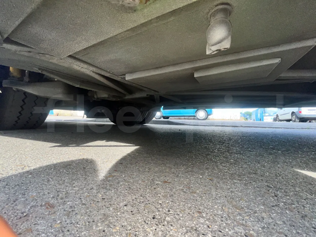 Iveco Magelys SFR2XX - Euro6 - 12,83m - 294kw - front shock absorbers left