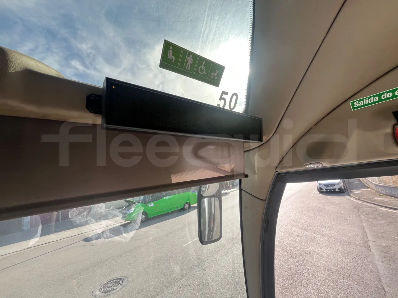 Iveco Magelys SFR2XX - Euro6 - 12,83m - 294kw - handrails photo