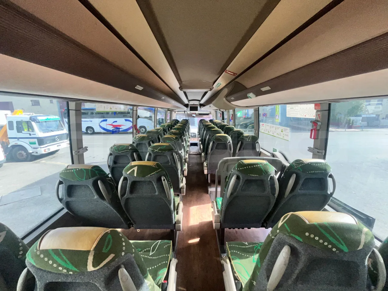 Iveco Magelys SFR2XX - Euro6 - 12,83m - 294kw - forward view all seats last row height