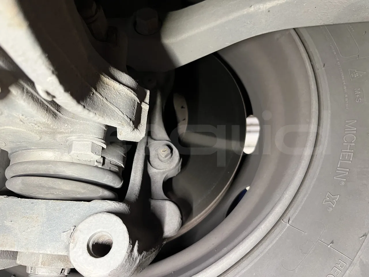 Iveco Crossway - First Axle Discs Right Side
