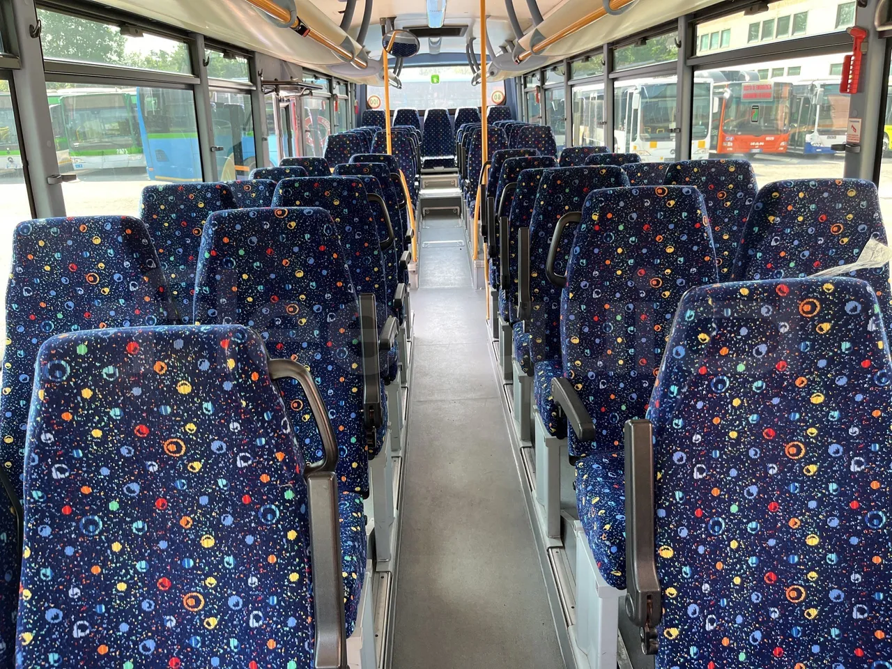 Iveco Crossway - Reverse Seats From Middle Position