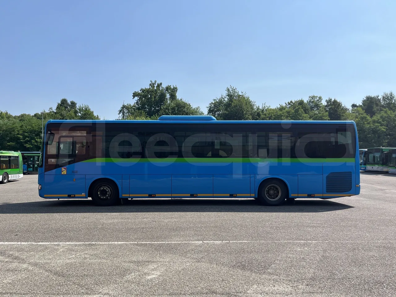 Iveco Crossway - Left Side