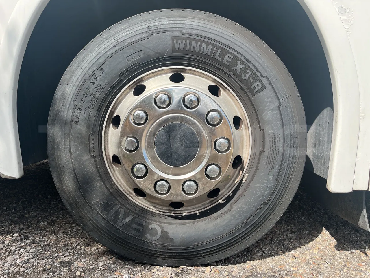 Iveco Orlandi - First Axle Left Side: Tyre Tread