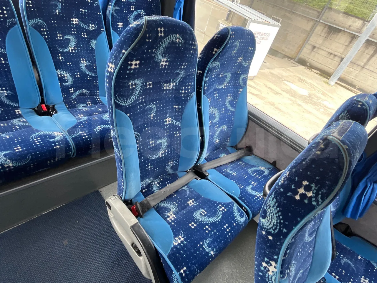 Volvo Barbi Genesis B12B - EUR4 - 309kW - 12.230m - central seat safety belt