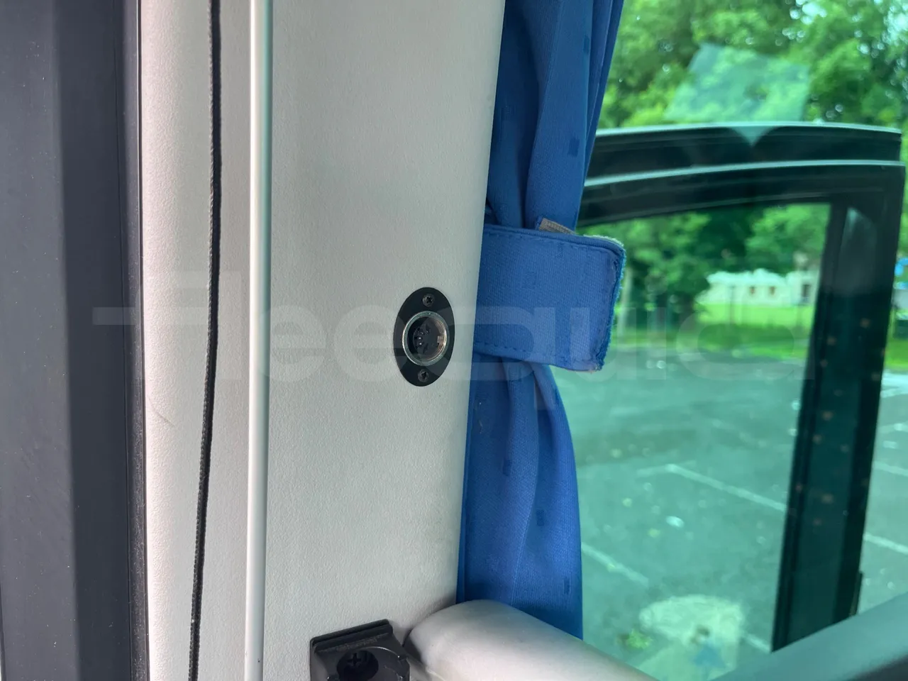 Irizar PB Man Ratio R33/18400 - Euro 5 - 294 kW - 12.200 mt - hostes microphone accessories photo