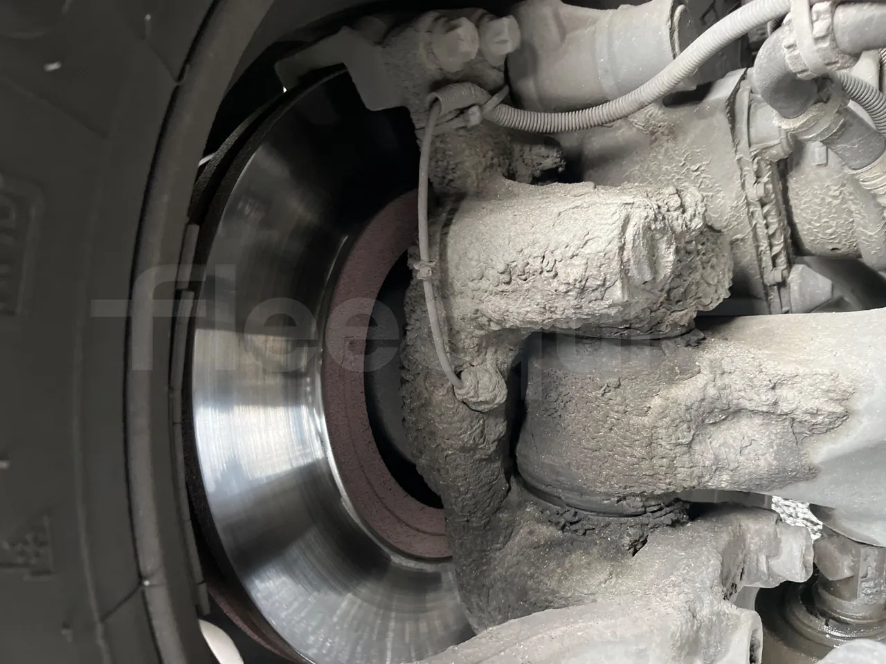 Irizar PB Man Ratio R33/18400 - Euro 5 - 294 kW - 12.200 mt - front discs right