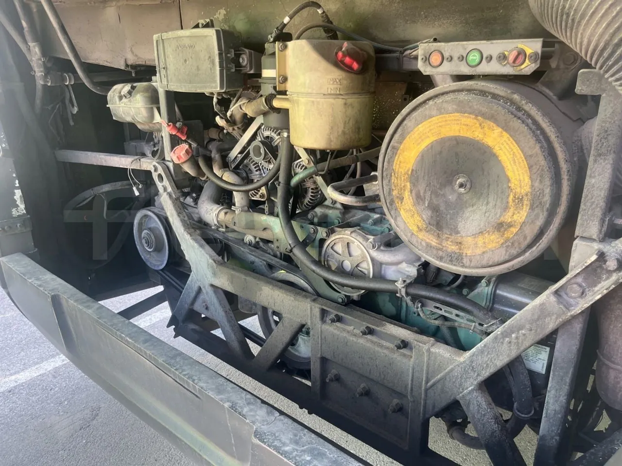 Volvo B12B 6X2 - EUR4 - 338kW -14.995m - fire extinguishing system