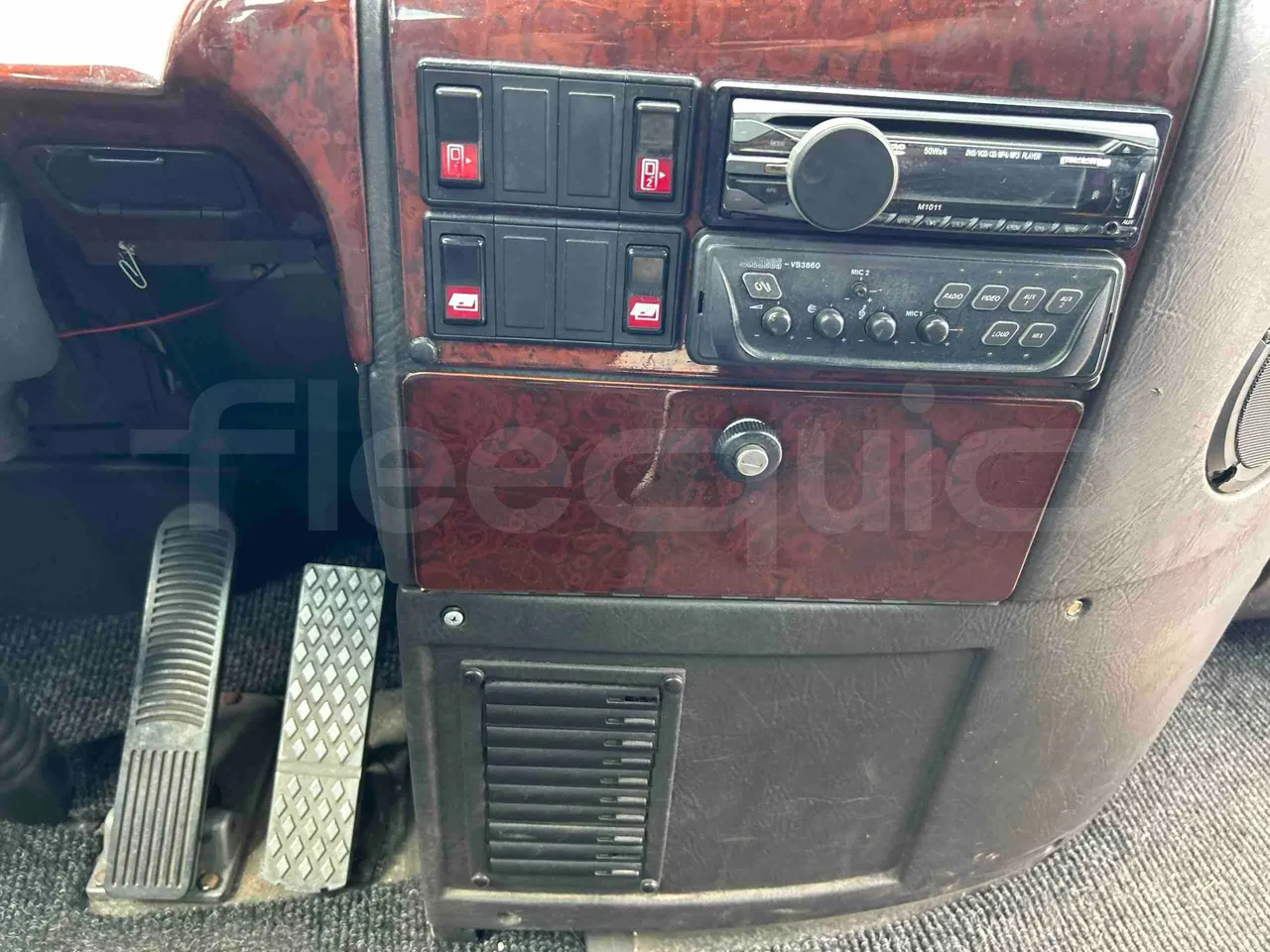 Irizar Scania - onboard devices 1
