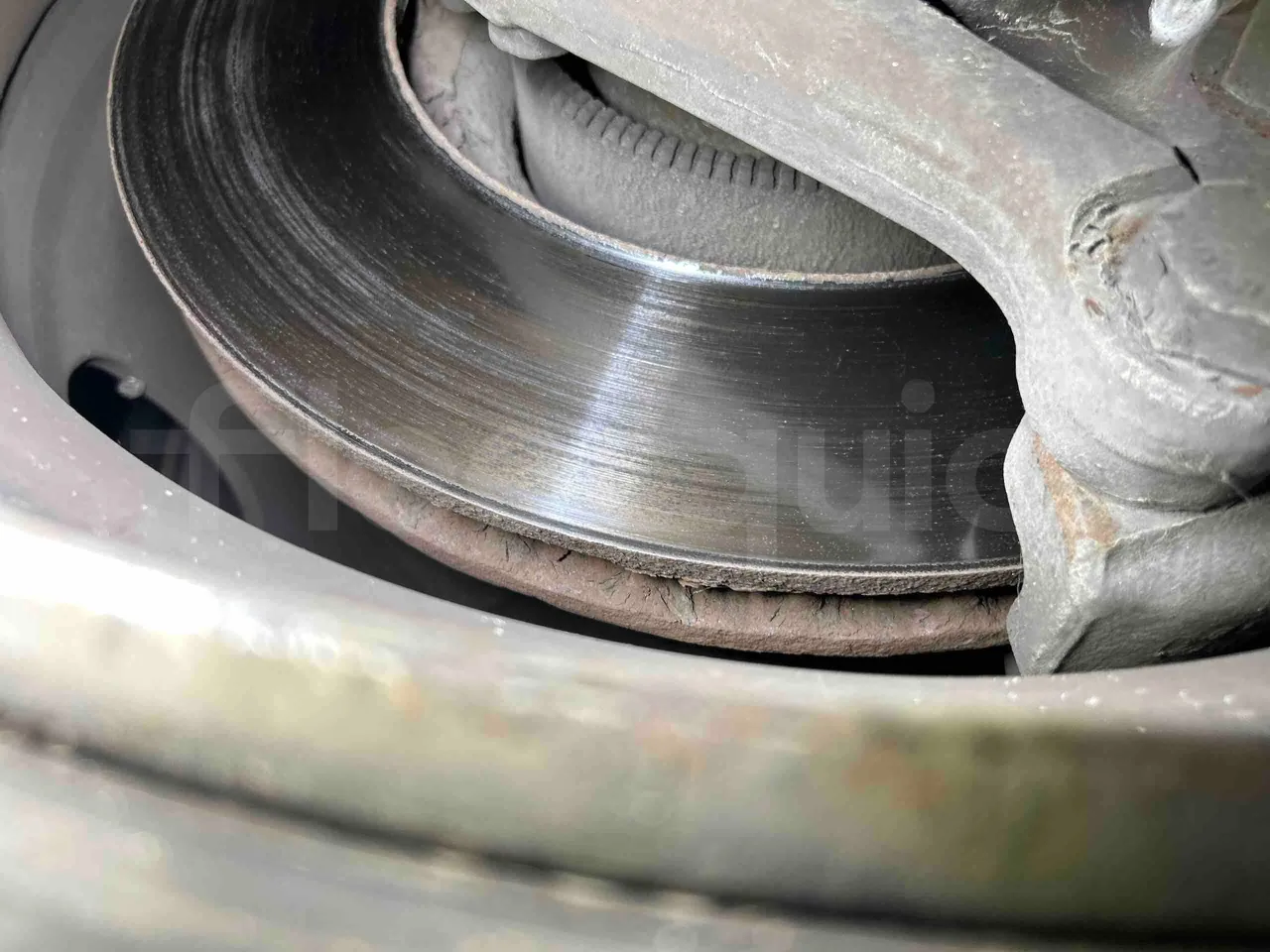 Irizar Scania - axle 2 discs right