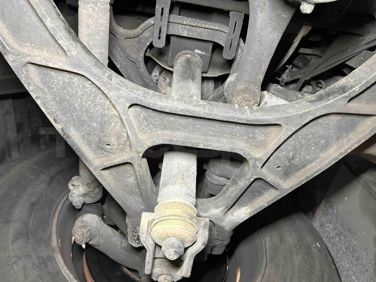 Irizar Scania - front shock absorbers left