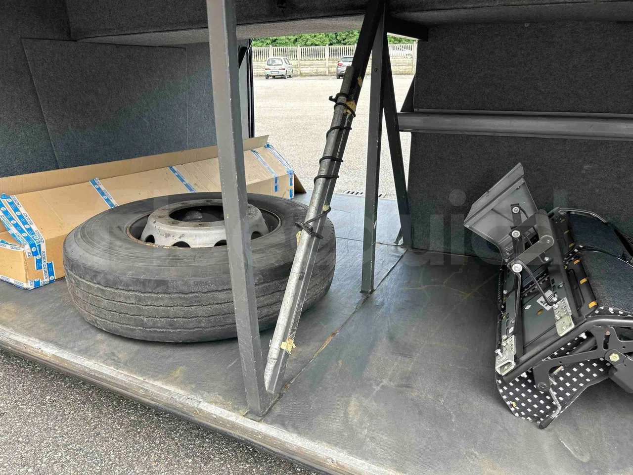 Irizar Scania - internal frame rust check