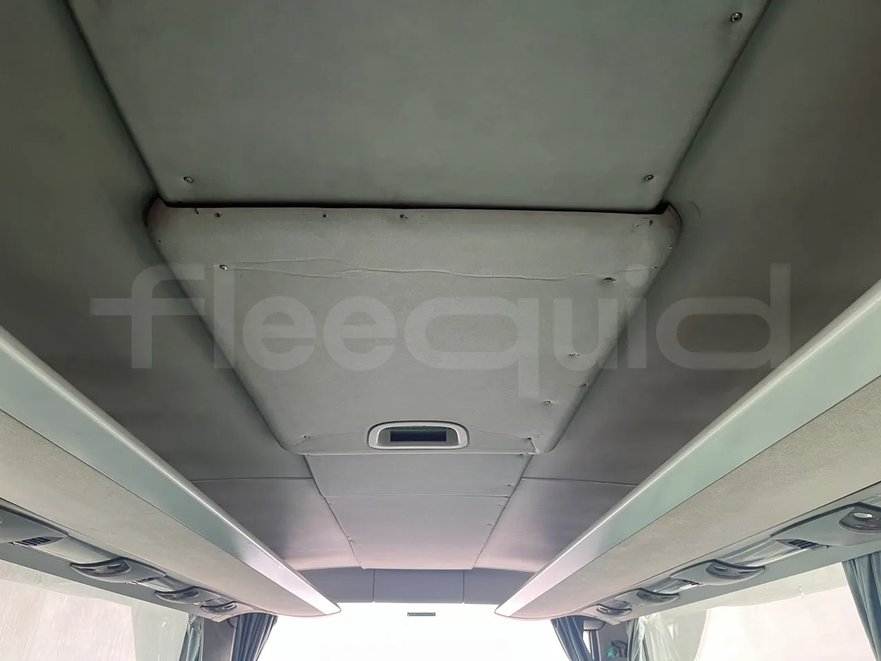 Setra S415 - Roof Hatch 1