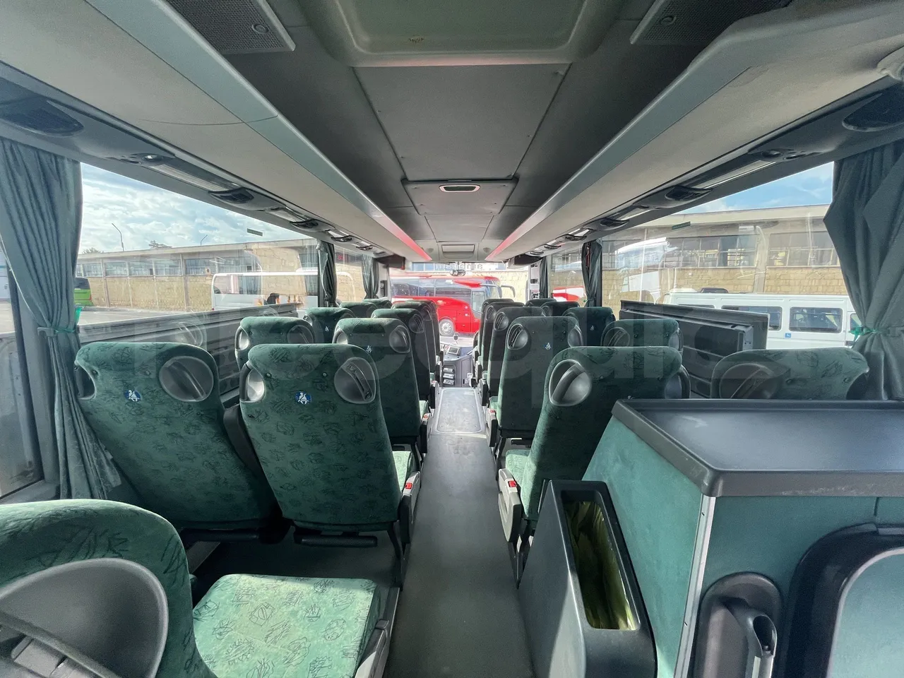 Setra S415 - Forward Seats From Middle Position