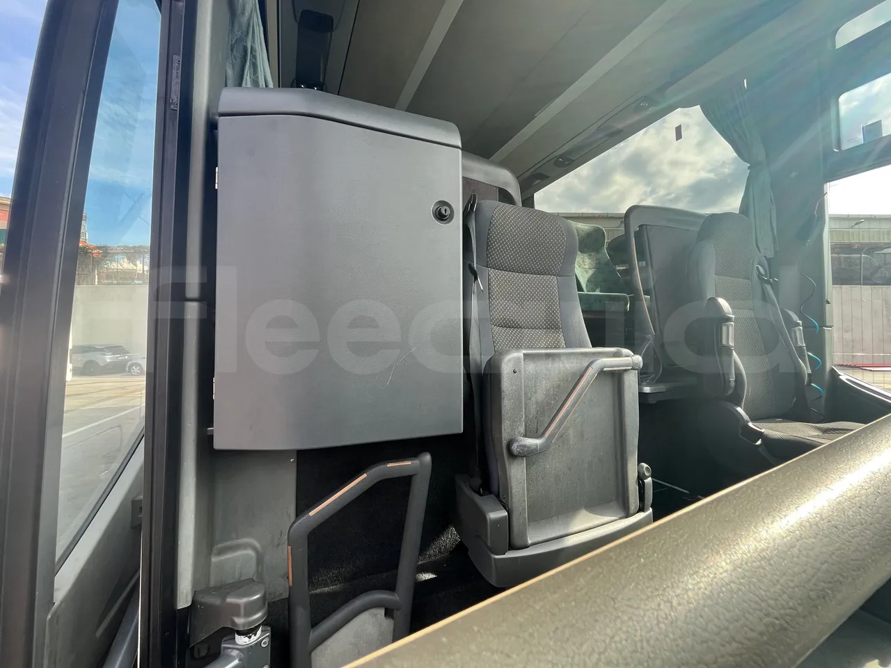 Setra S415 - Hostess Seat
