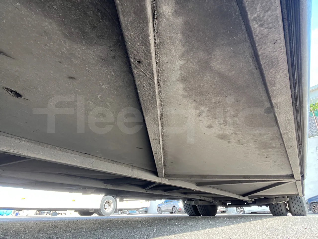 Setra S415 - Central Undercarriage