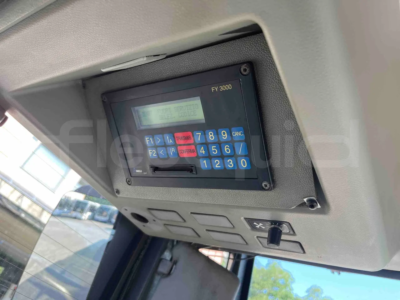 Mercedes-Benz Citaro G - command unit indicators