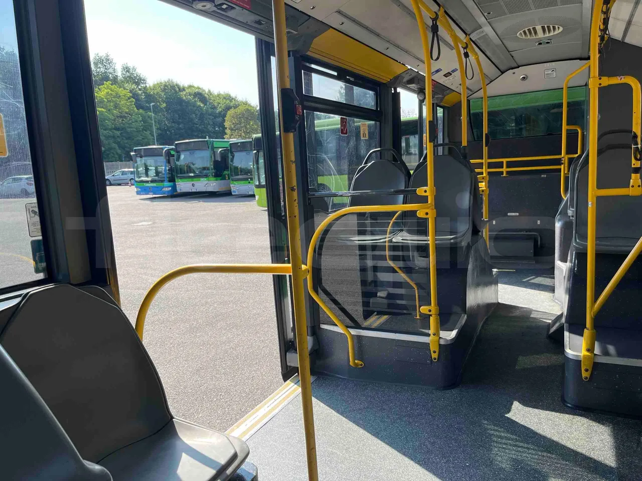 Mercedes-Benz Citaro G - coffee machine accessories